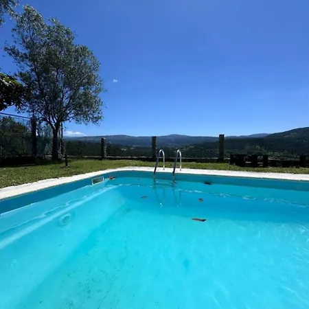 Casa Con Piscina Y Cenador Al Aire Libre Semesterbostad *